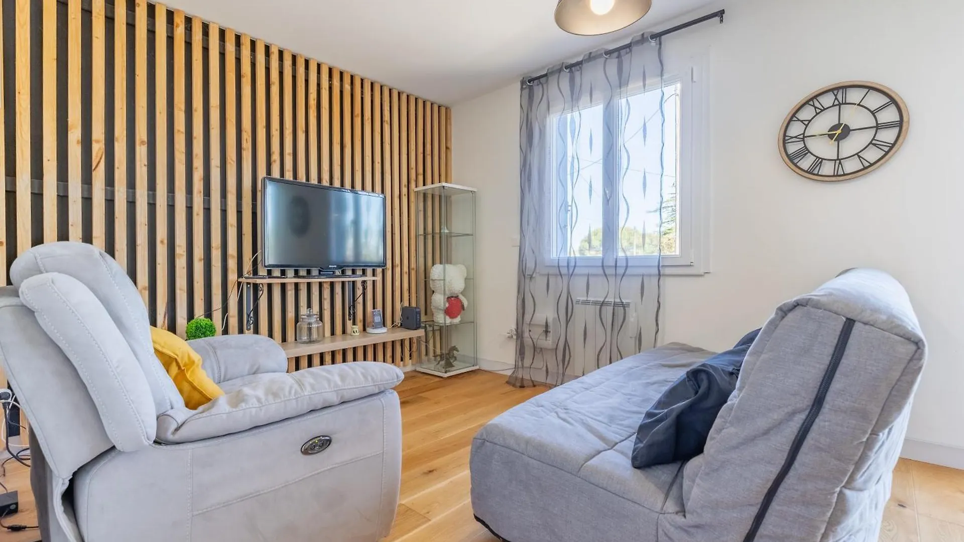 Le Songe D Or Maison Familiale Jardin Et Calme Eaunes بيت للعطل